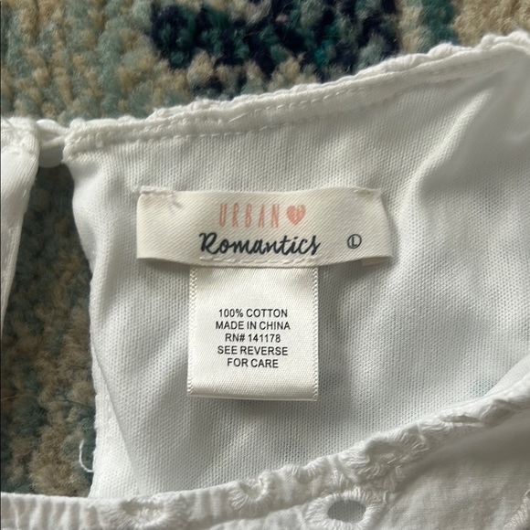 White Eyelet Top - Picture 2 of 3